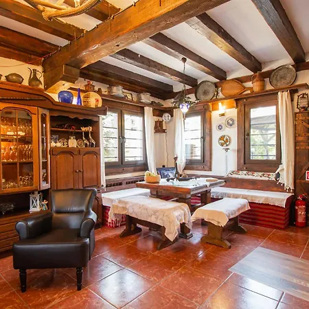 дедовата къща *