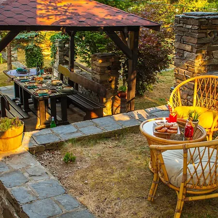 дедовата къща *