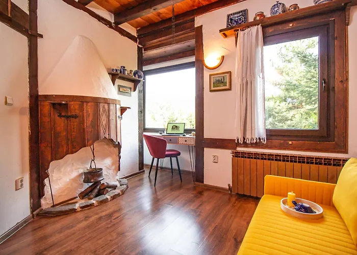 дедовата къща