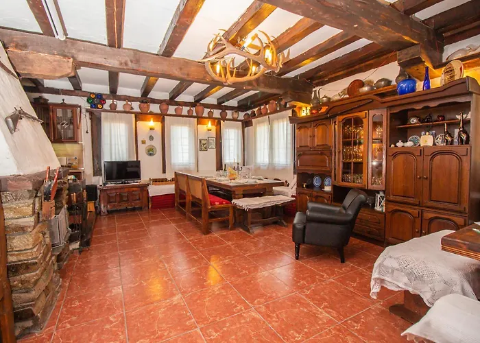 дедовата къща